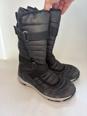 Merrell Women’s Approach Sport Tall Zip Waterproof Winter Boots Size 7